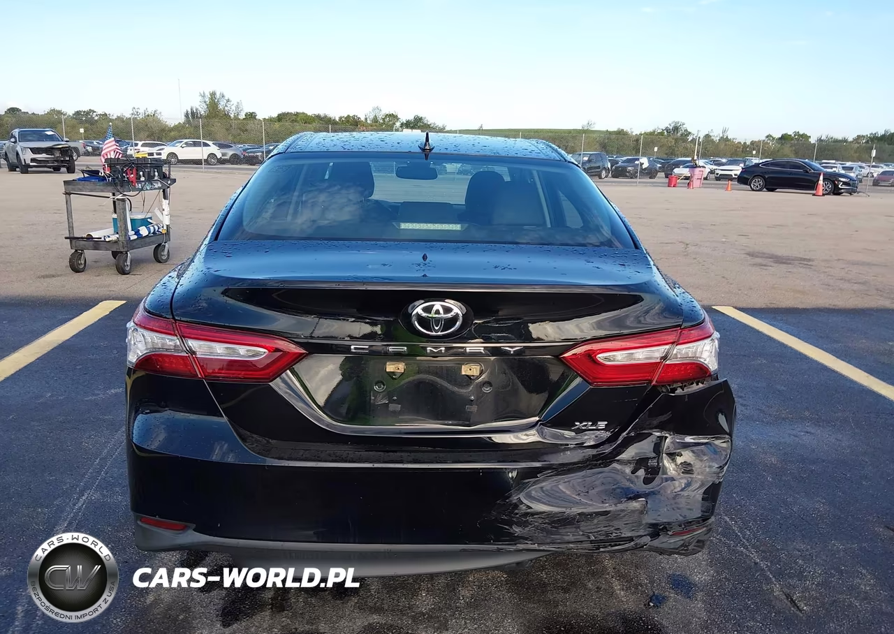 2020 Toyota Camry Xle VIN:4T1F11AK2LU992003 - 16