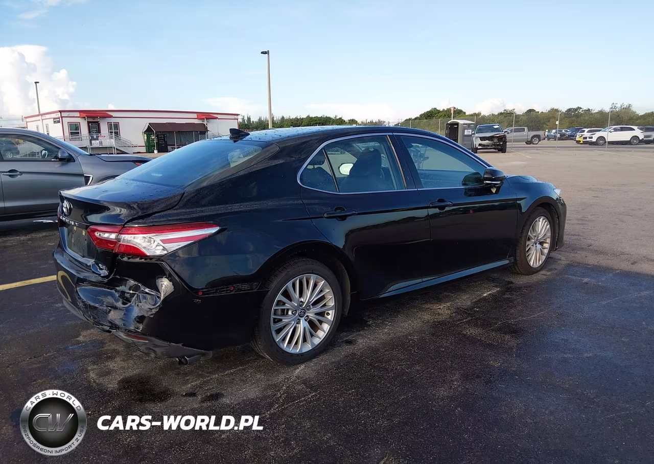 2020 Toyota Camry Xle VIN:4T1F11AK2LU992003 - 4