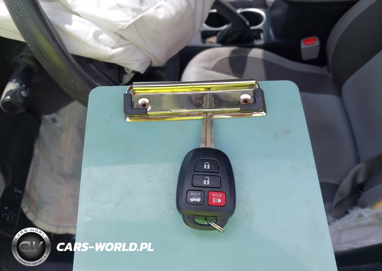 2019 Toyota Corolla Le VIN:2T1BURHE0KC186049 - 11