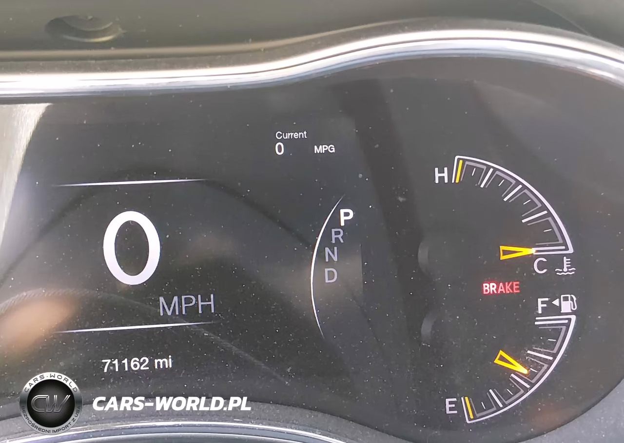 2018 Jeep Grand Cherokee Laredo E 4X4 VIN:1C4RJFAG6JC401698 - 16