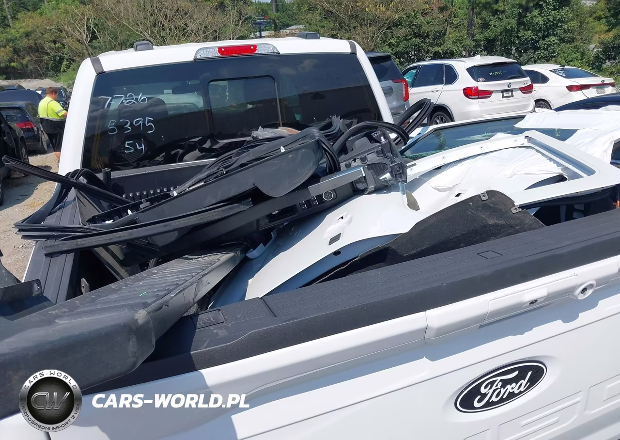 2024 Ford F-150 Xlt VIN:1FTFW3L81RFB35395 - 11