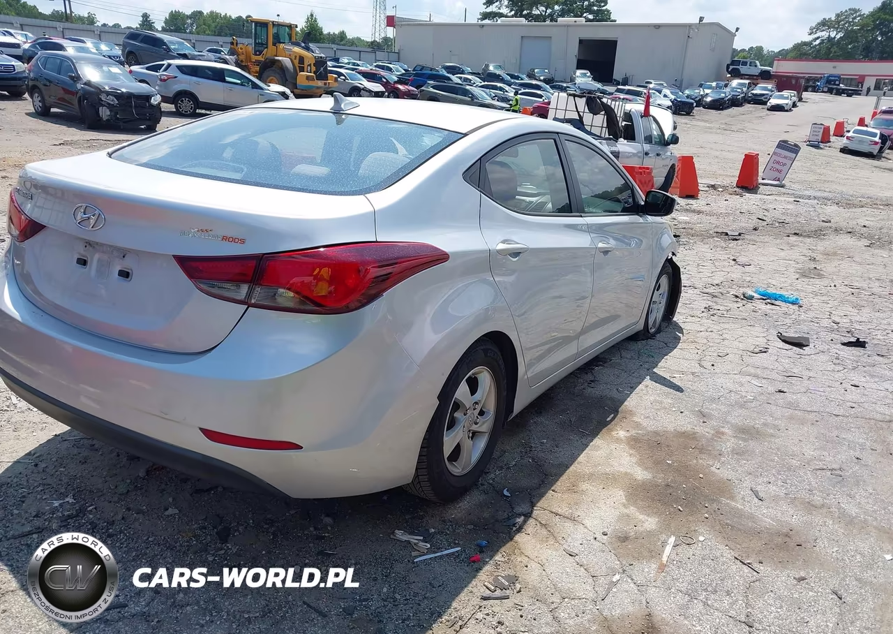 2016 Hyundai Elantra Se VIN:5NPDH4AE8GH674728 - 4