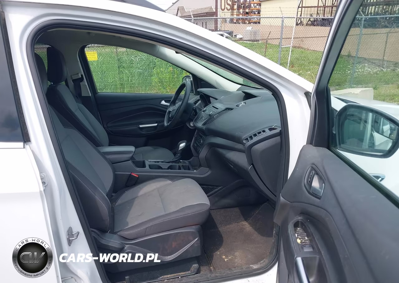2018 Ford Escape Se VIN:1FMCU9G9XJUB48592 - 5