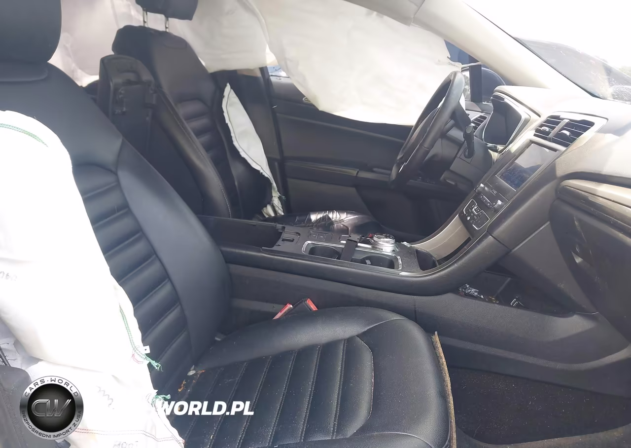 2020 Ford Fusion Sel VIN:3FA6P0CD8LR131210 - 5