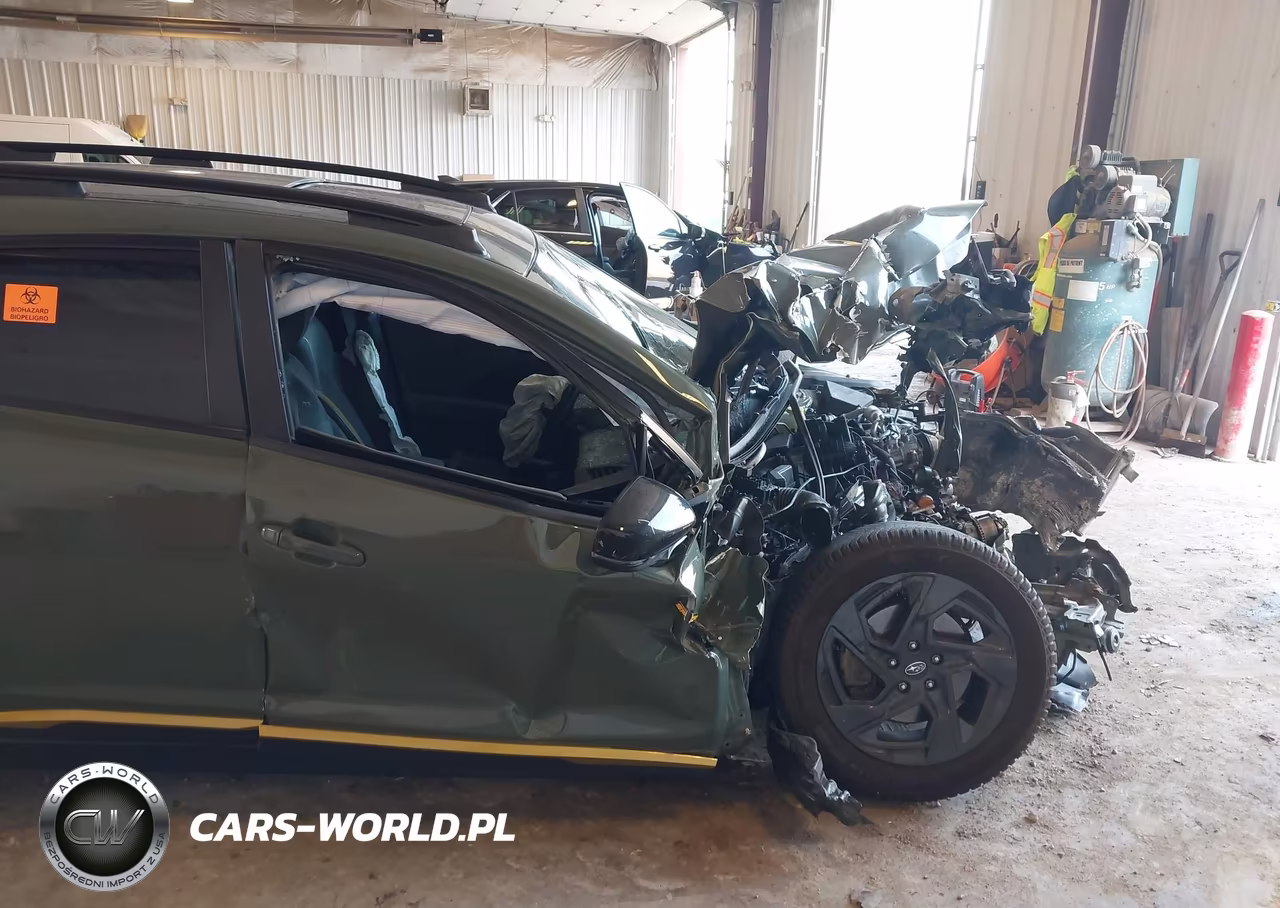 2024 Subaru Crosstrek Sport VIN:4S4GUHF63R3796523 - 6