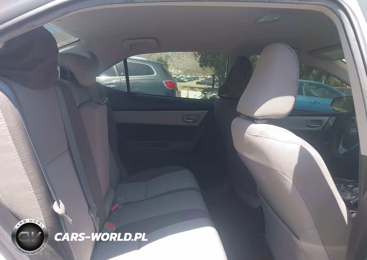 2017 Toyota Corolla Le VIN:5YFBURHE8HP674223 - 8