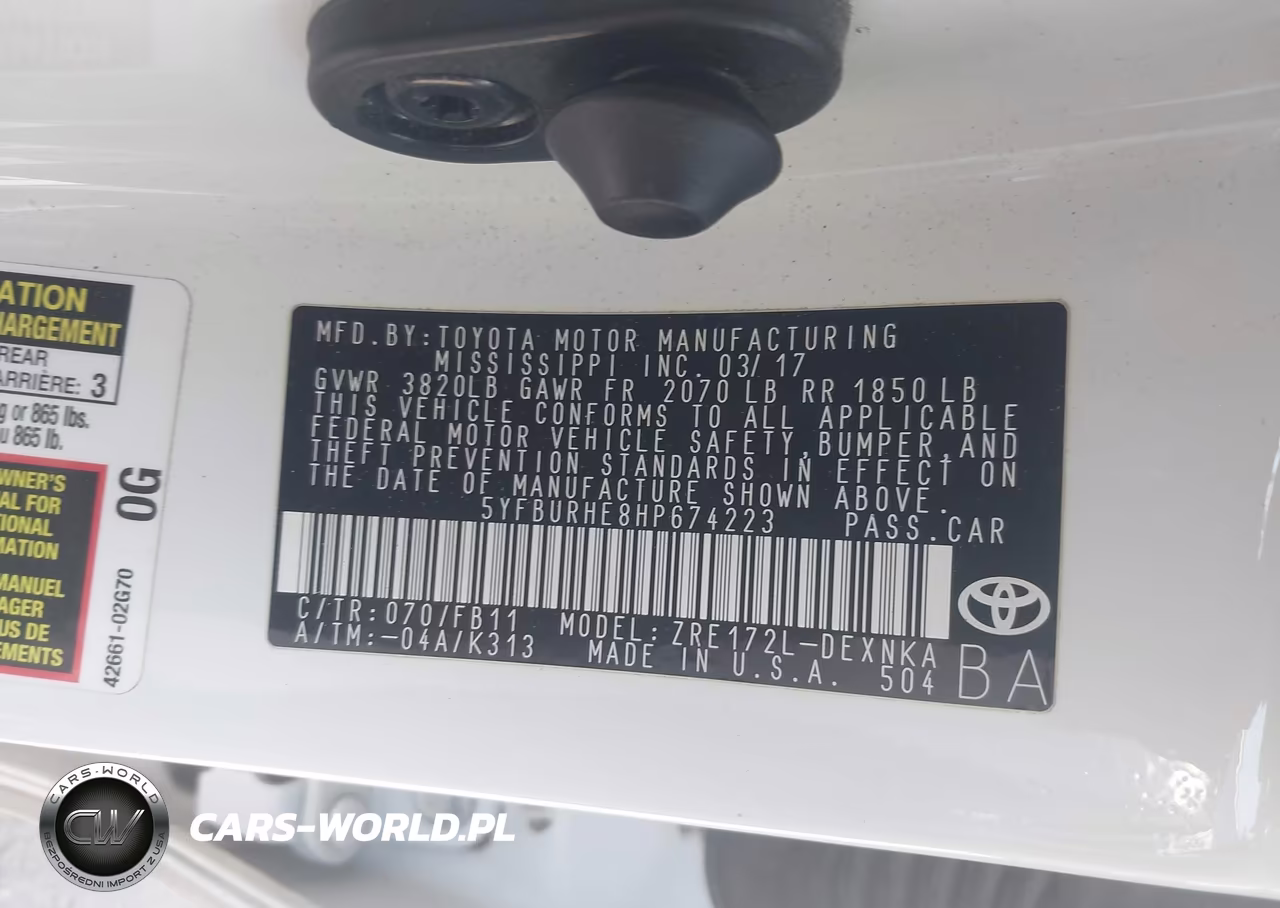 2017 Toyota Corolla Le VIN:5YFBURHE8HP674223 - 9