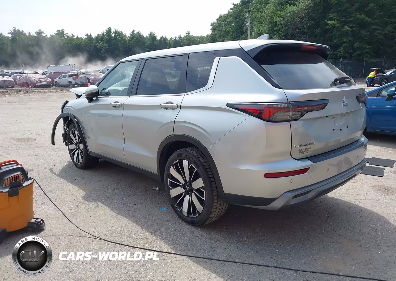 2025 Mitsubishi Outlander Se 2.5 S-Awc-Trail Edition S-Awc VIN:JA4J4VA84SZ017094 - 3