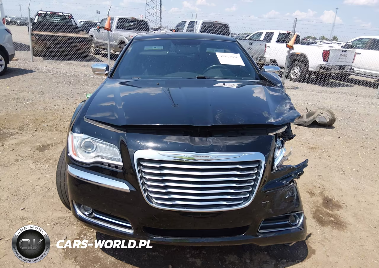 2012 Chrysler 300 Limited VIN:2C3CCACG9CH289029 - 13