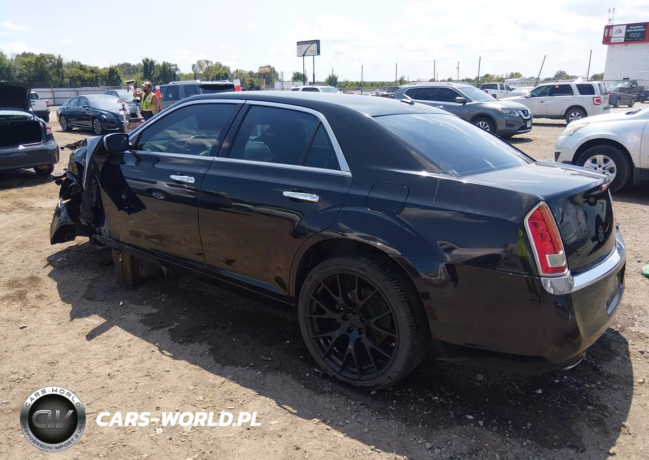 2012 Chrysler 300 Limited VIN:2C3CCACG9CH289029 - 3