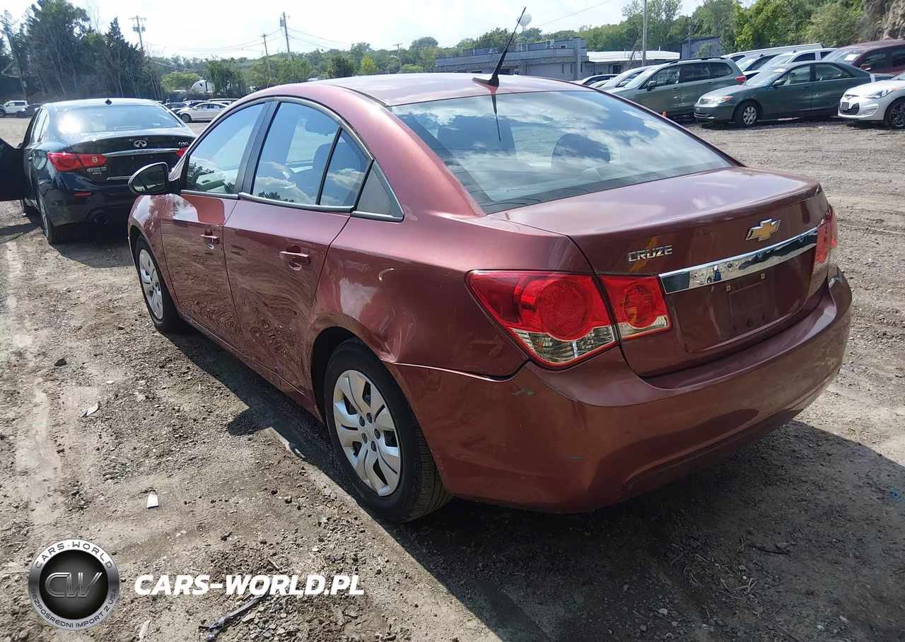 2013 Chevrolet Cruze Ls Auto VIN:1G1PA5SGXD7197221 - 3