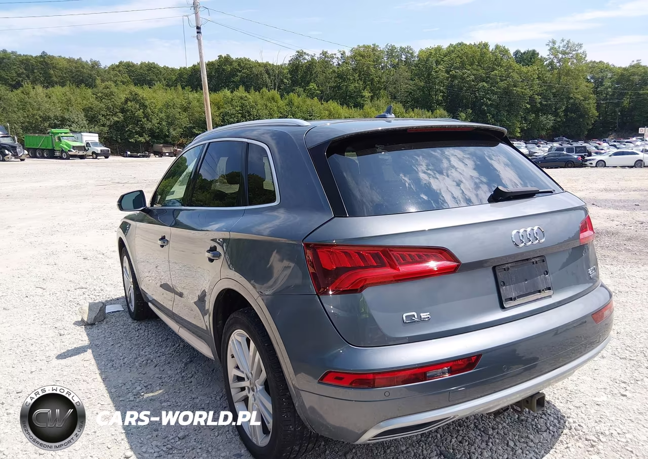 2018 Audi Q5 VIN:WA1BNAFY4J2093635 - 3