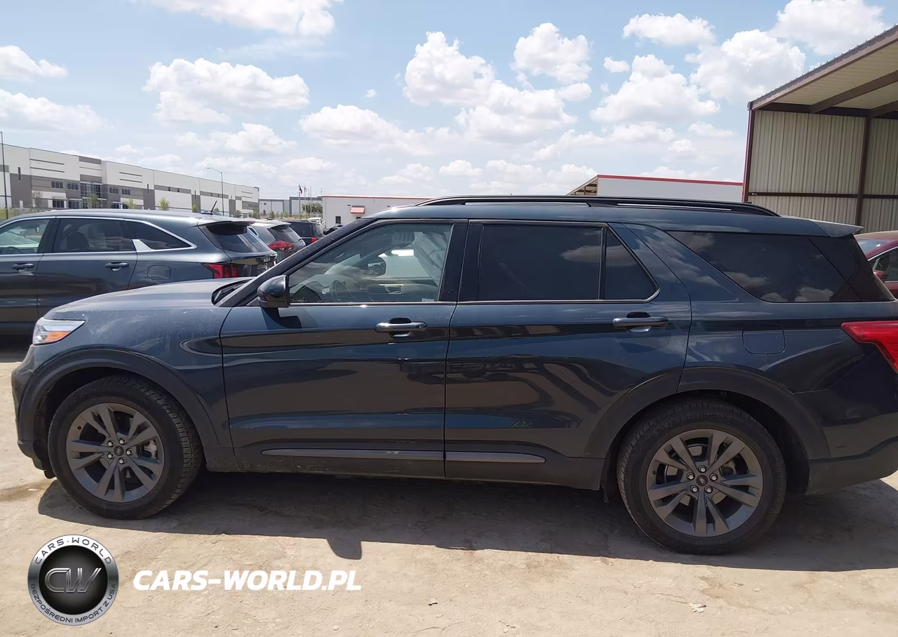 2022 Ford Explorer Xlt VIN:1FMSK7DH9NGB82643 - 14