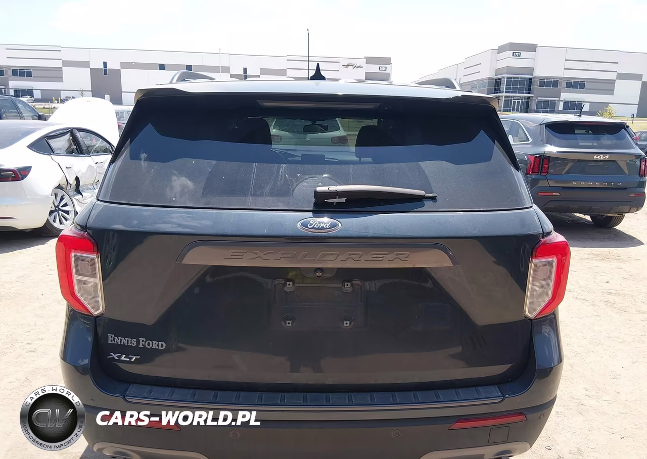 2022 Ford Explorer Xlt VIN:1FMSK7DH9NGB82643 - 16