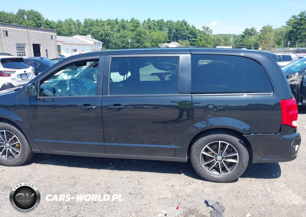 2019 Dodge Grand Caravan Gt VIN:2C4RDGEG6KR557224 - 14