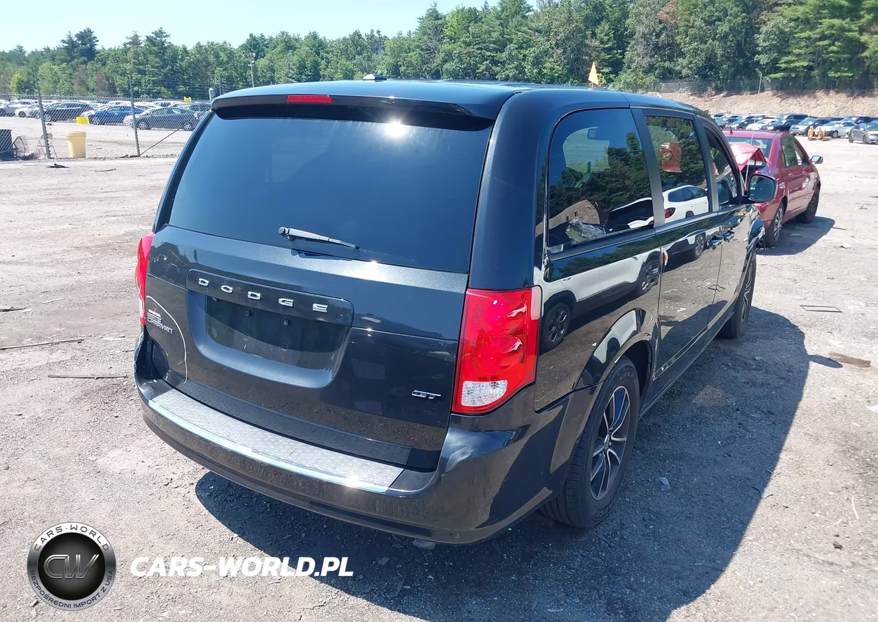 2019 Dodge Grand Caravan Gt VIN:2C4RDGEG6KR557224 - 4