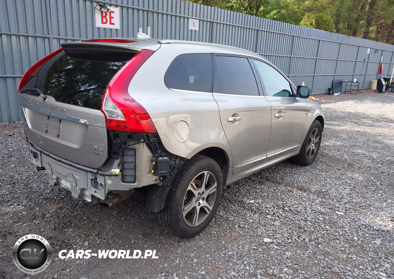 2014 Volvo Xc60 T6 VIN:YV4902DZ4E2551150 - 4