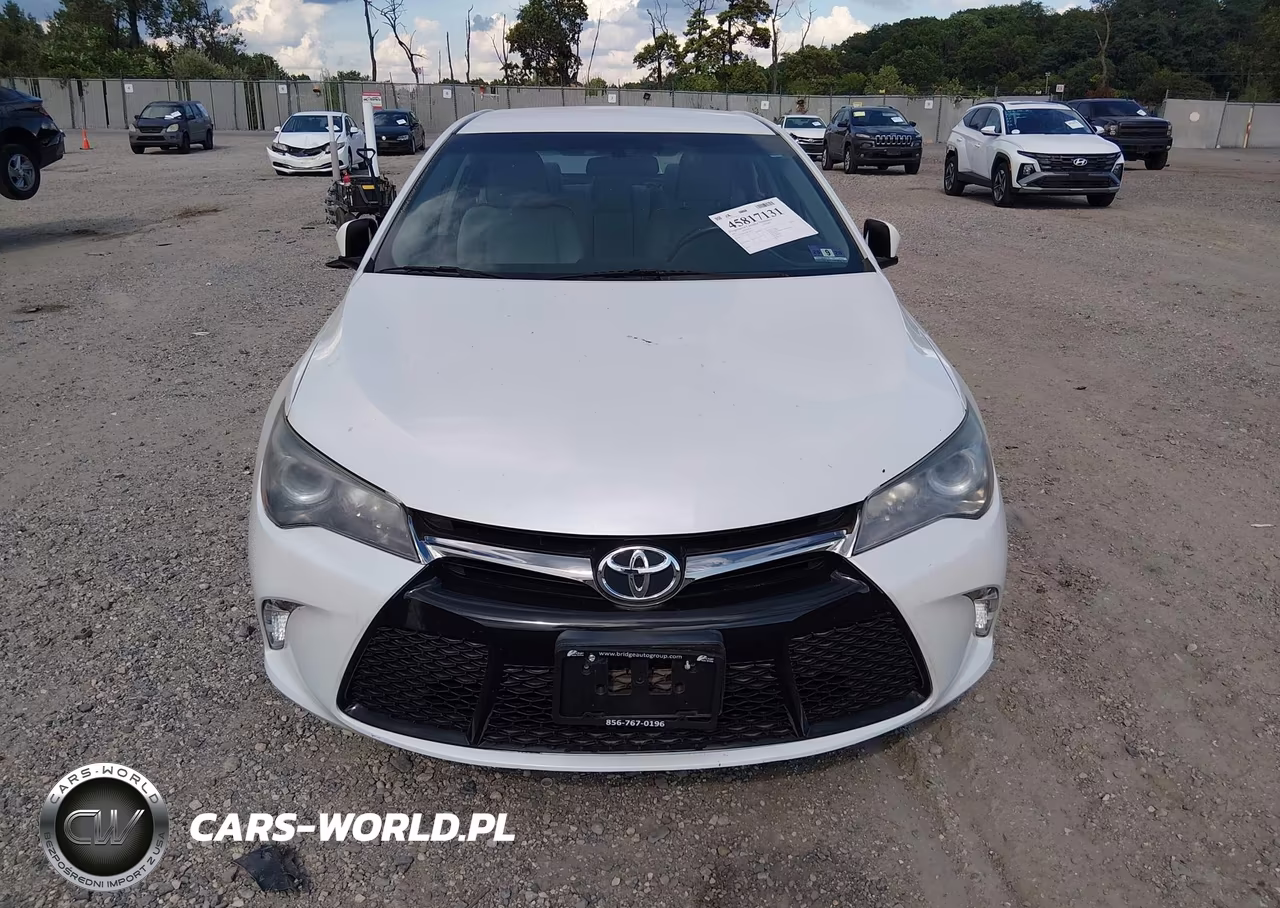 2017 Toyota Camry Se VIN:4T1BF1FK2HU389343 - 11