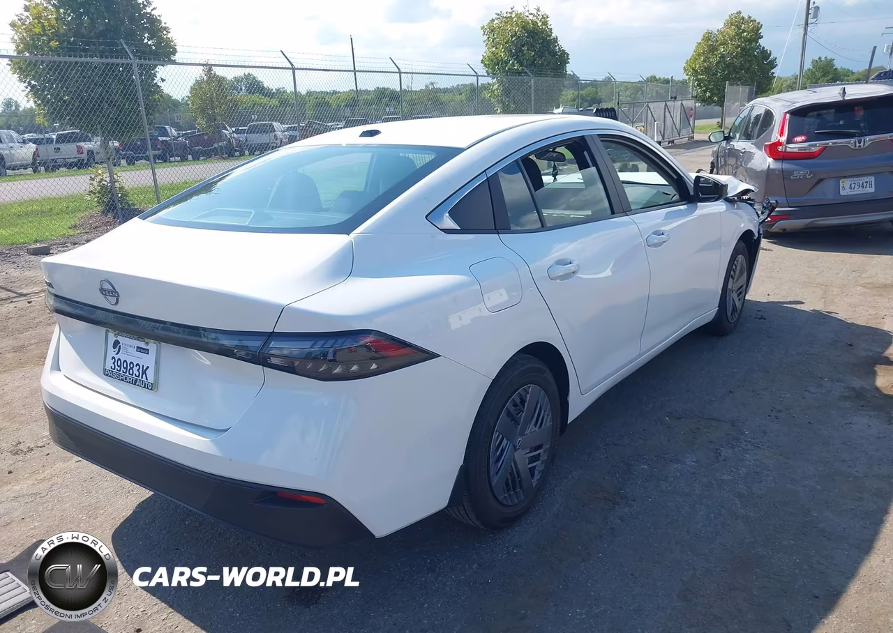 2026 Nissan Sentra Sv VIN:3N1AB9CV7TY273170 - 4