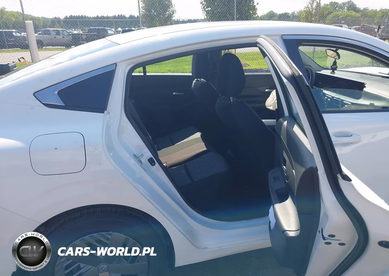 2026 Nissan Sentra Sv VIN:3N1AB9CV7TY273170 - 8