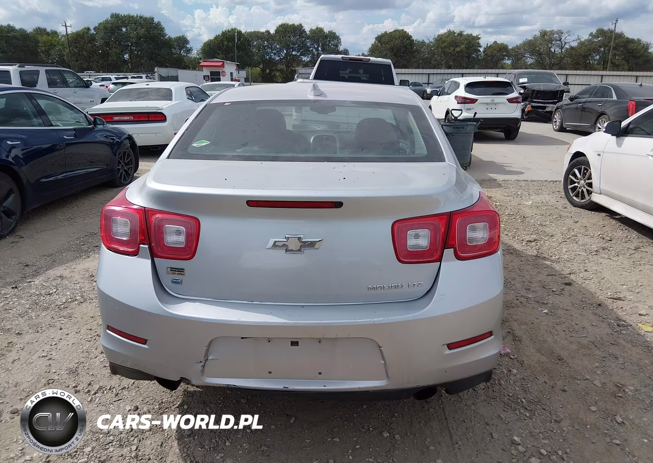 2015 Chevrolet Malibu 1Lz VIN:1G11F5SL5FU109832 - 16