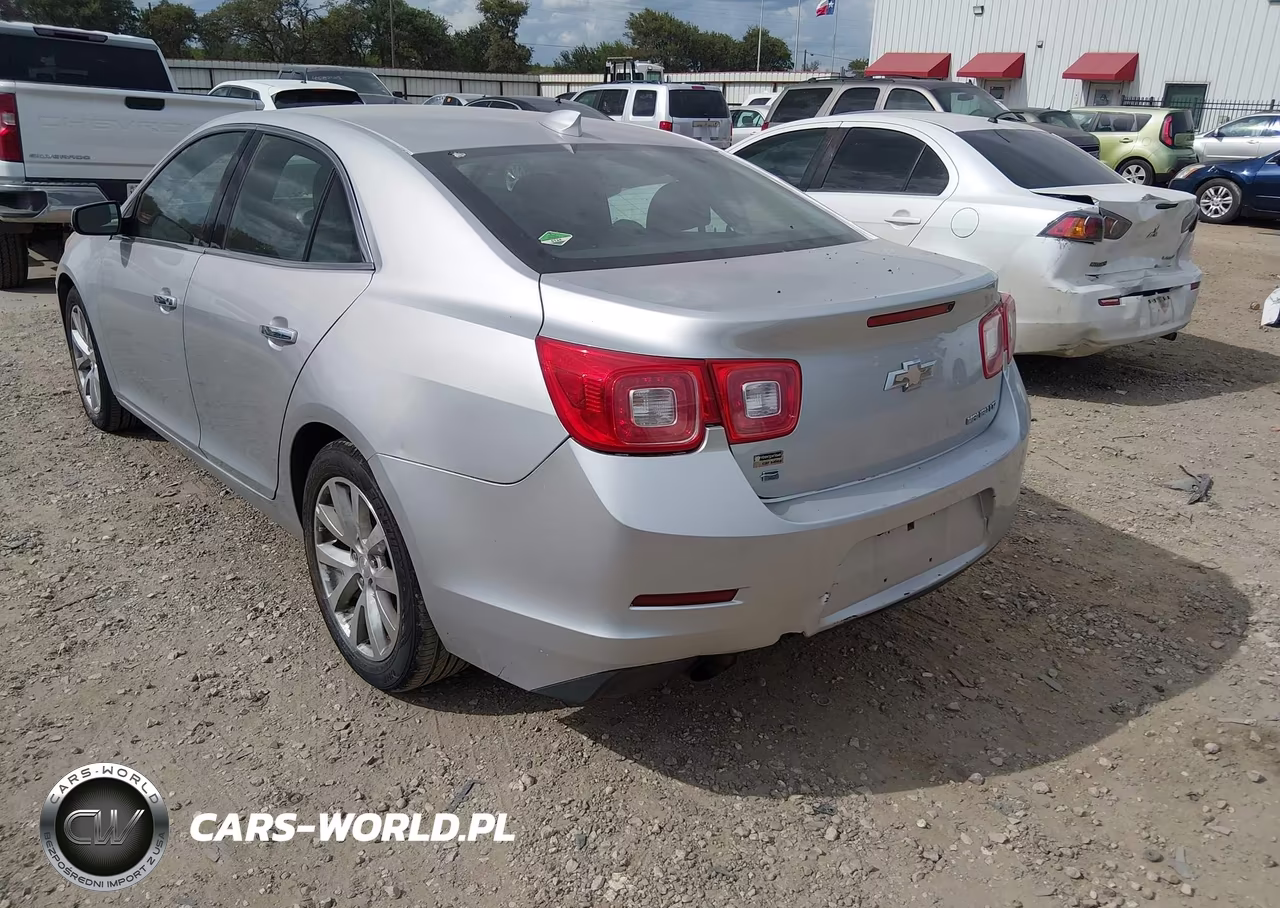 2015 Chevrolet Malibu 1Lz VIN:1G11F5SL5FU109832 - 3