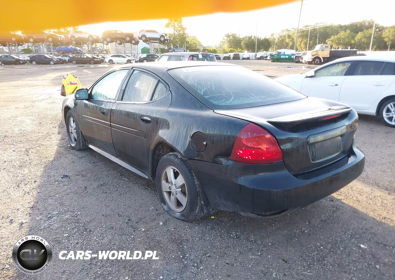 2008 Pontiac Grand Prix VIN:2G2WP552881145725 - 3
