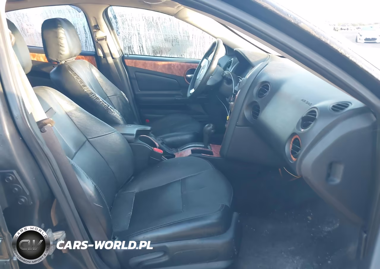 2008 Pontiac Grand Prix VIN:2G2WP552881145725 - 5