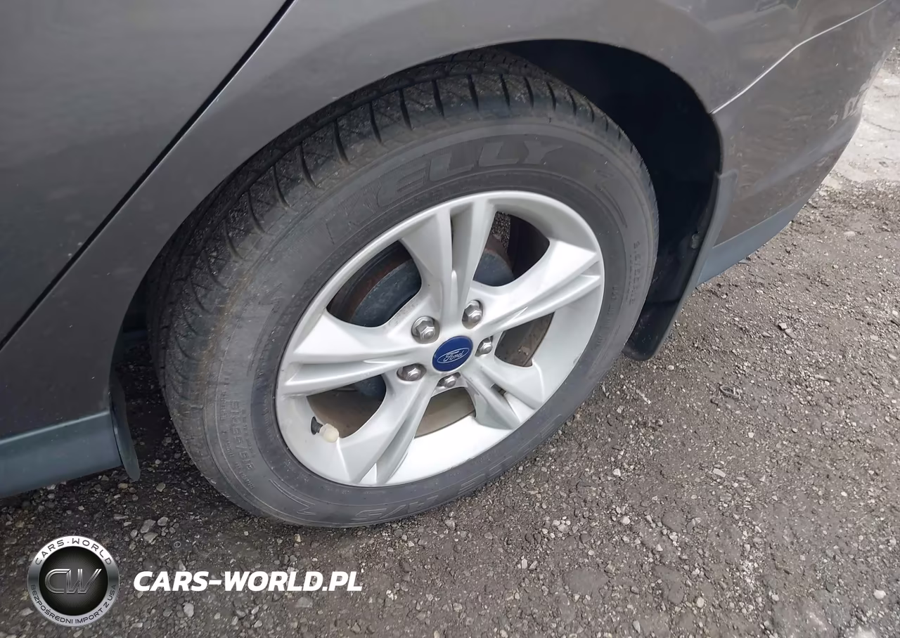 2012 Ford Focus Se VIN:1FAHP3F20CL371659 - 12
