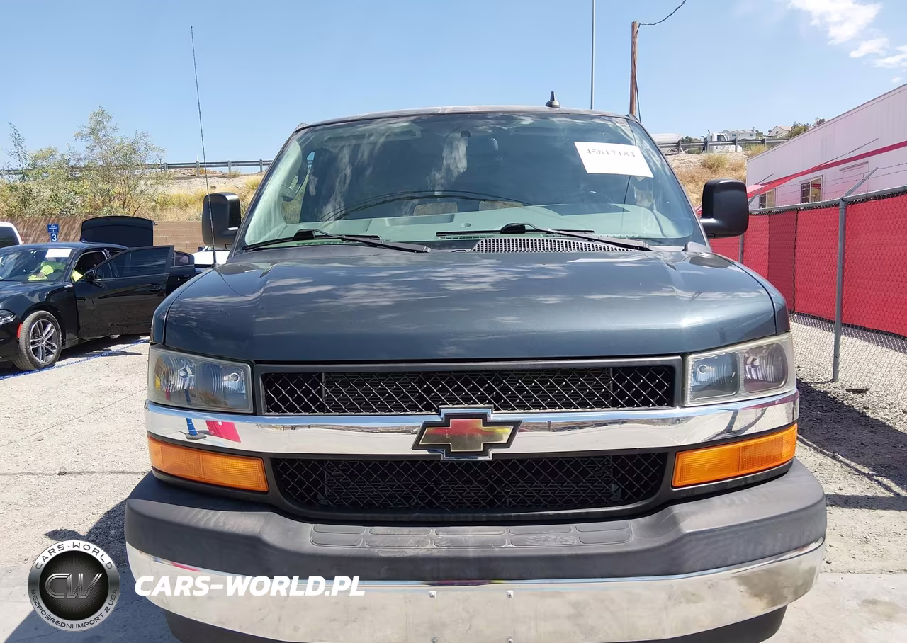 2017 Chevrolet Express 3500 Lt VIN:1GAZGPFFXH1274389 - 12