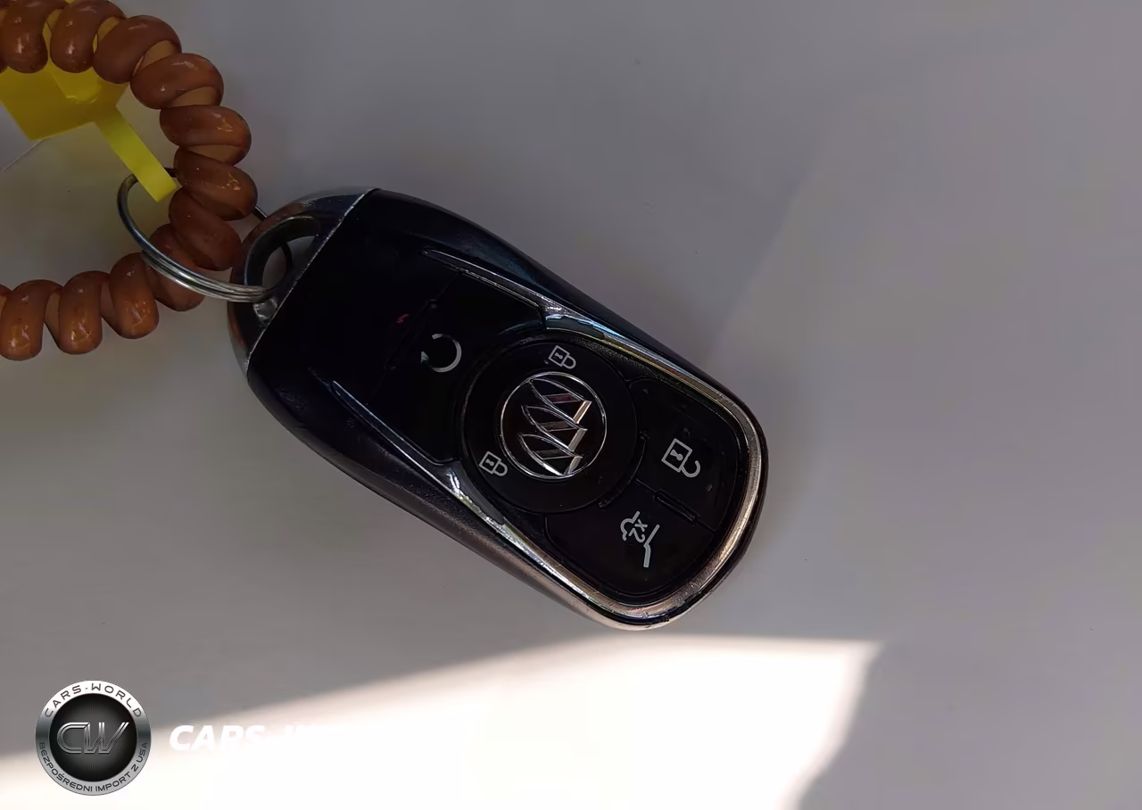 2017 Buick Envision Essence VIN:LRBFXDSA7HD218569 - 11