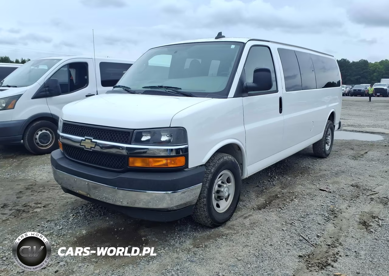 2017 Chevrolet Express 3500 Lt VIN:1GAZGPFFXH1333957 - 2