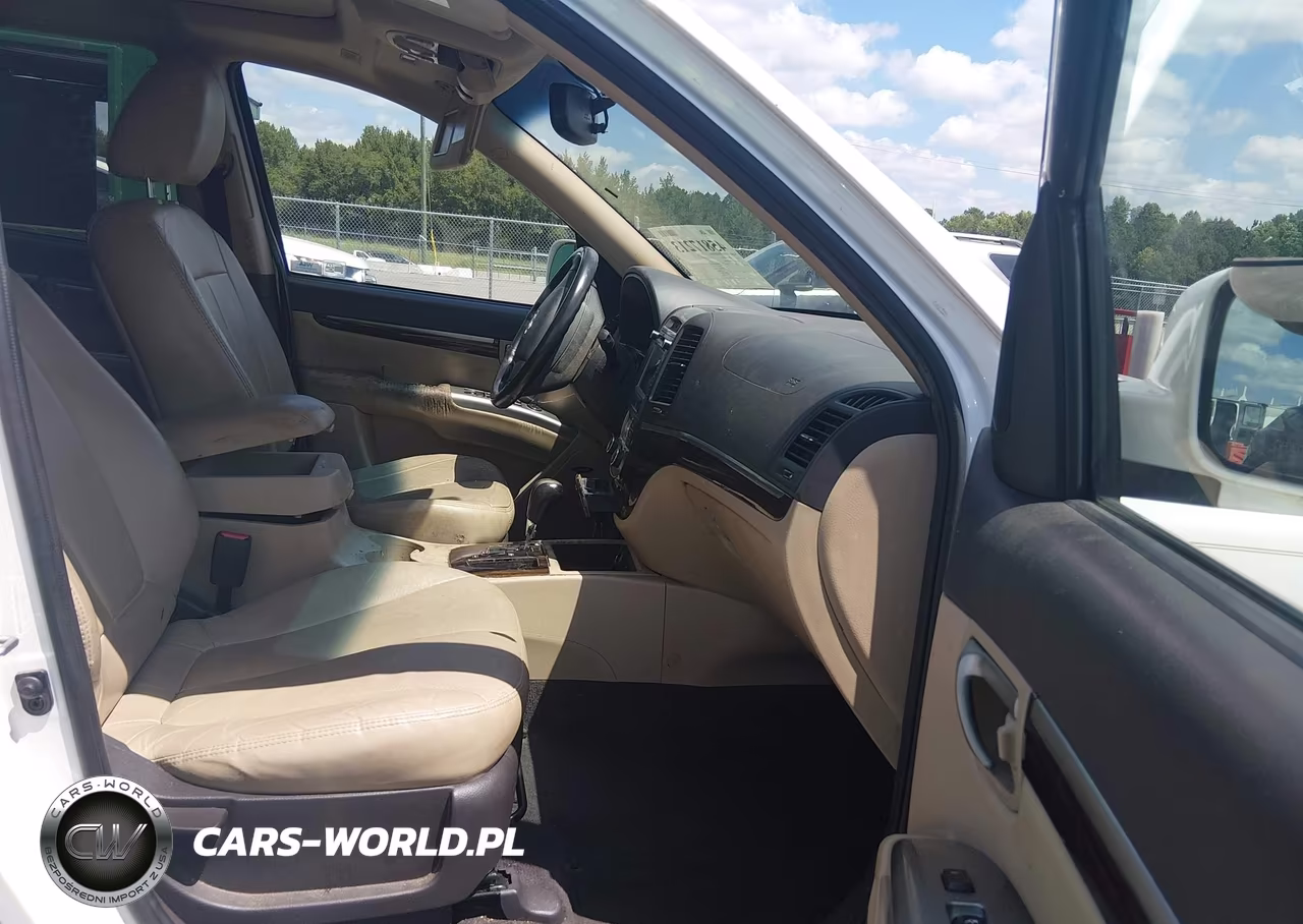 2011 Hyundai Santa Fe Limited V6 VIN:5XYZKDAGXBG076486 - 5