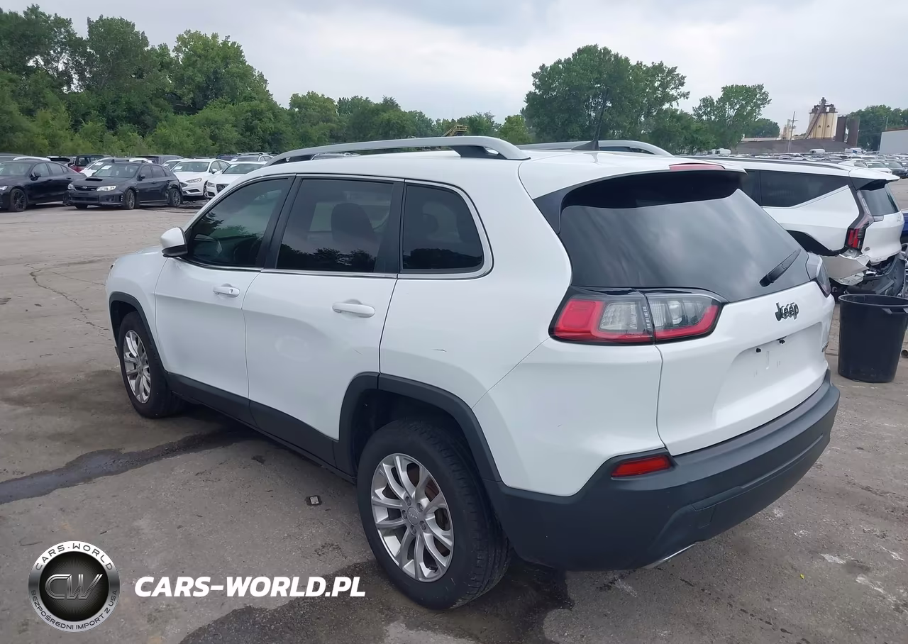 2019 Jeep Cherokee Latitude Fwd VIN:1C4PJLCX0KD312854 - 3