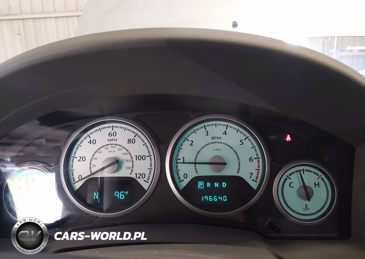 2010 Chrysler Town & Country Touring VIN:2A4RR5D19AR399795 - 7