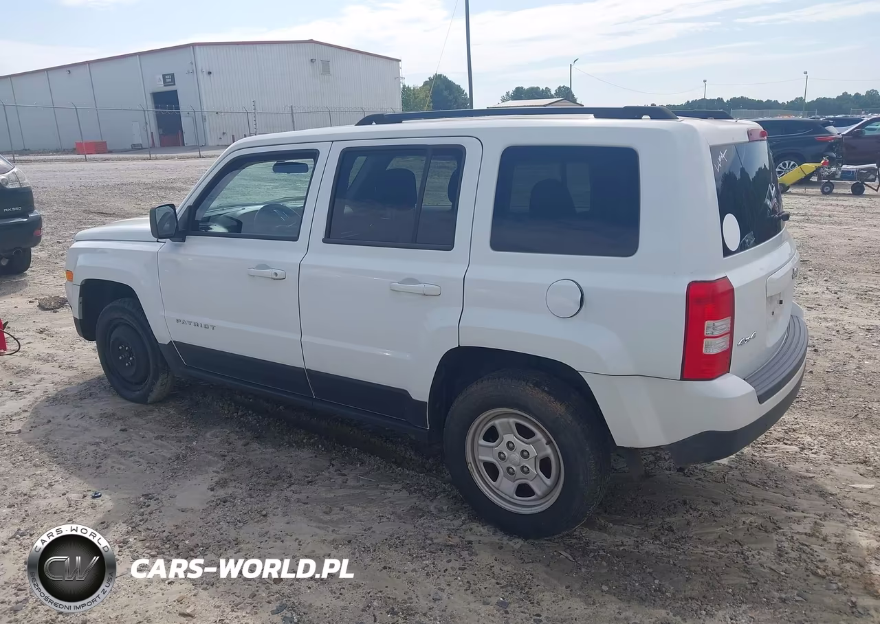 2015 Jeep Patriot Sport VIN:1C4NJRBB5FD231807 - 3