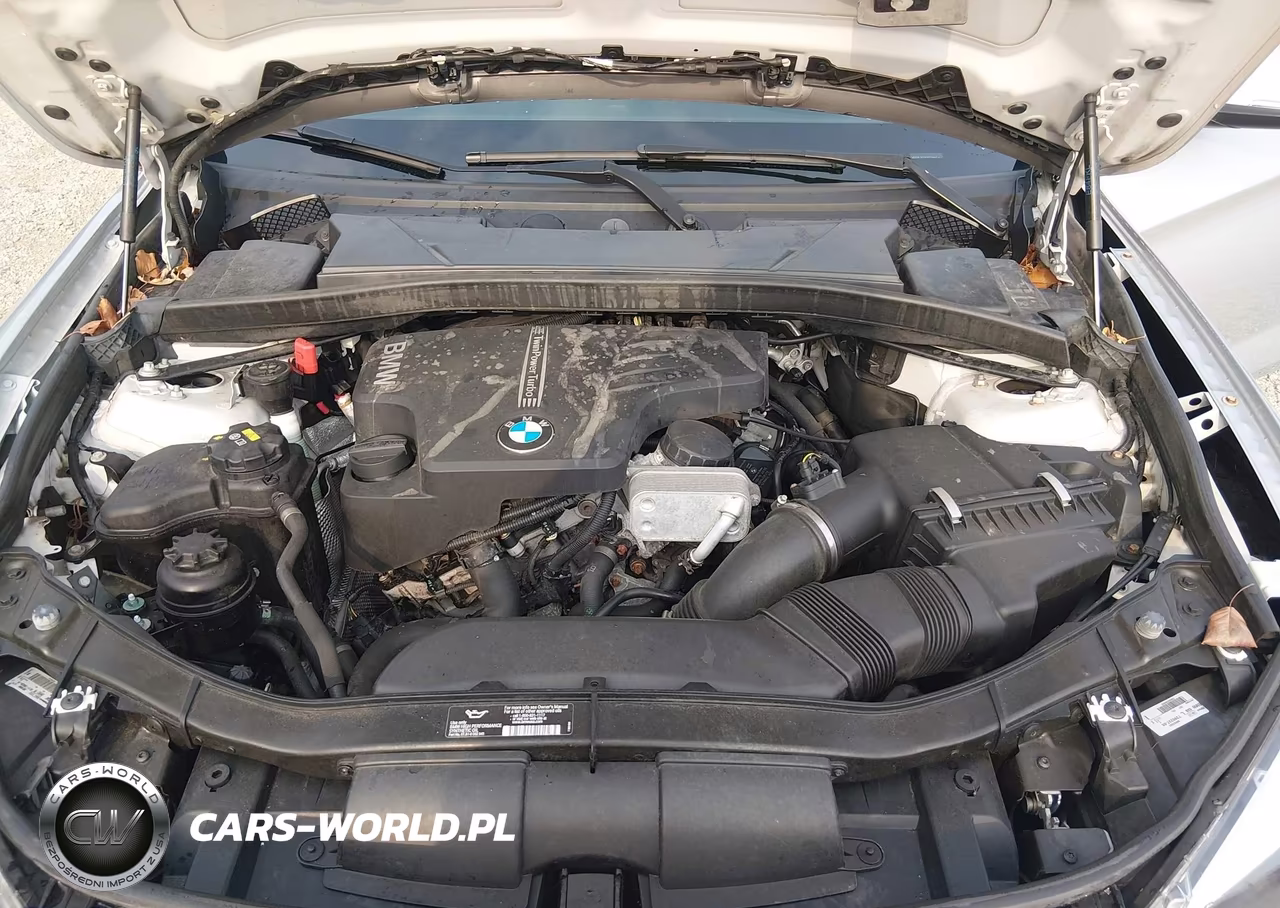 2015 BMW X1 xDrive28I VIN:WBAVL1C55FVY31447 - 10
