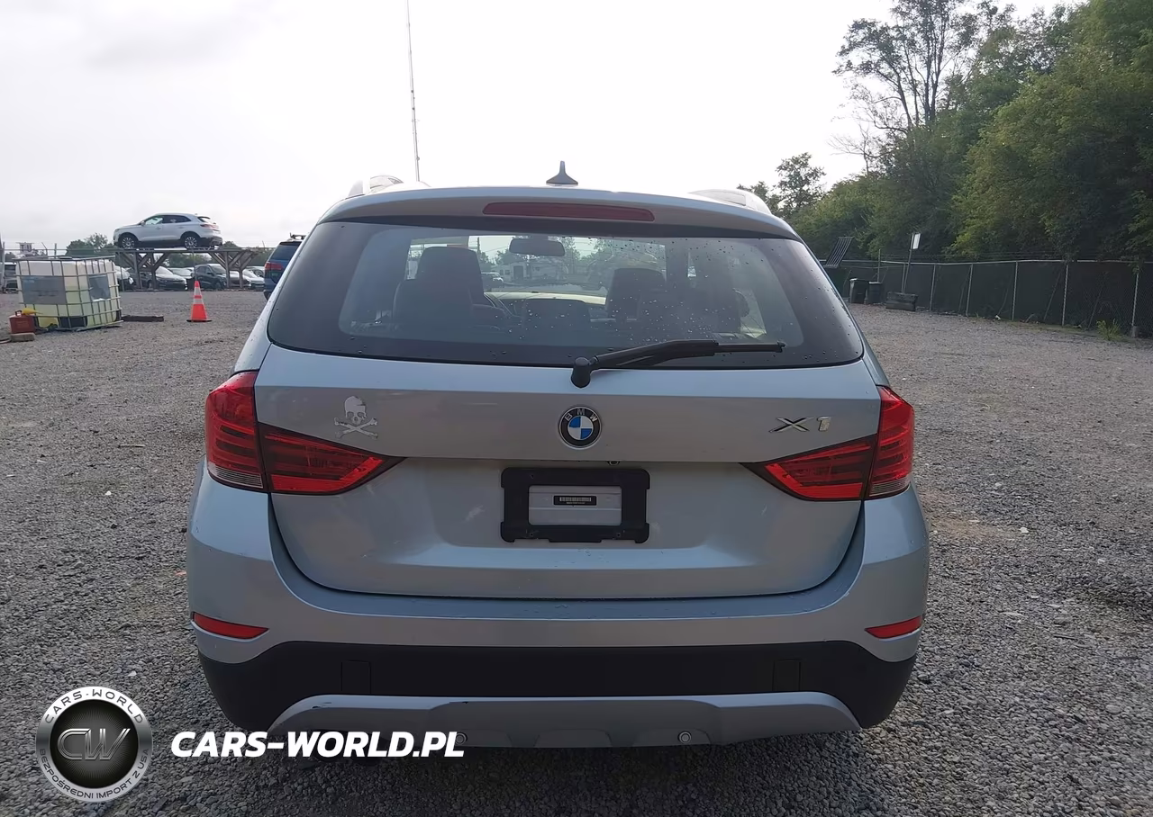 2015 BMW X1 xDrive28I VIN:WBAVL1C55FVY31447 - 16