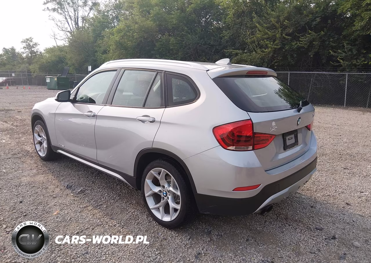 2015 BMW X1 xDrive28I VIN:WBAVL1C55FVY31447 - 3