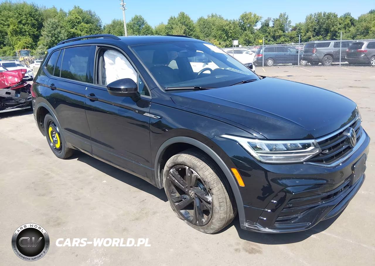 2024 Volkswagen Tiguan 2.0T Se R-Line Black