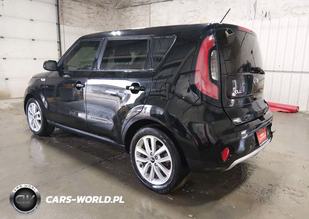 2018 Kia Soul + VIN:KNDJP3A55J7899037 - 3