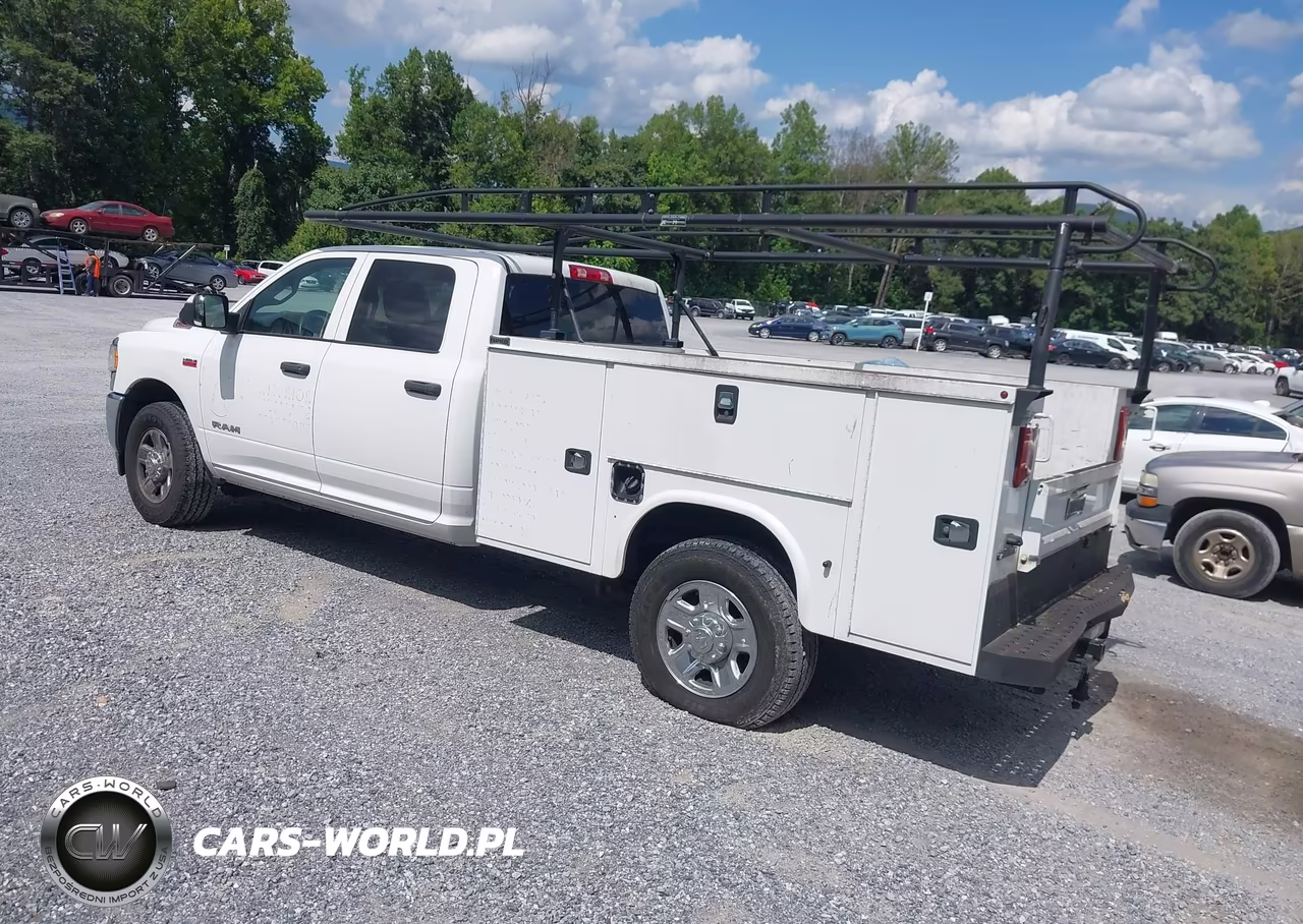 2022 Ram 2500 Tradesman 4X2 8' Box VIN:3C7WR4HJ4NG142684 - 3