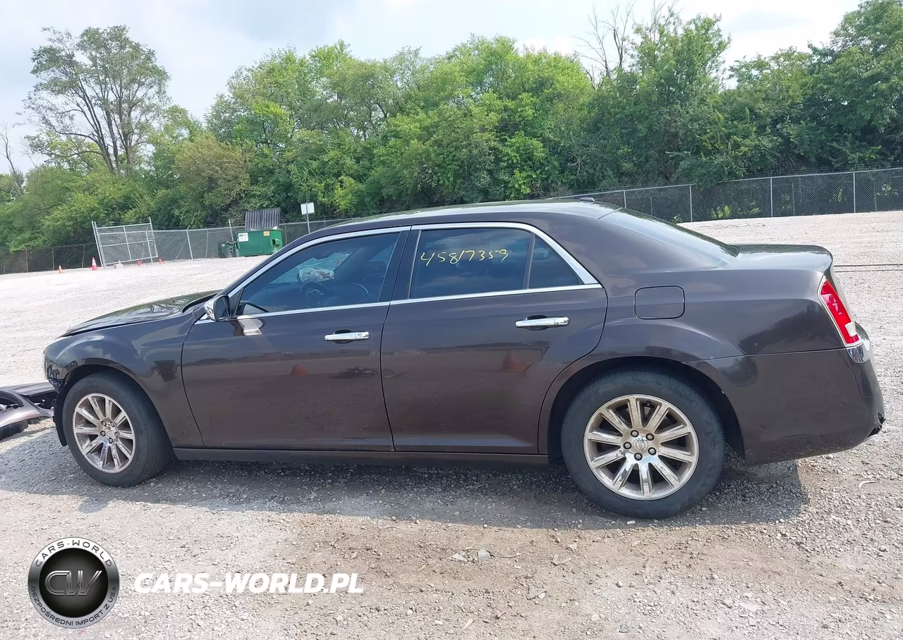 2012 Chrysler 300 Limited VIN:2C3CCACG8CH205685 - 15