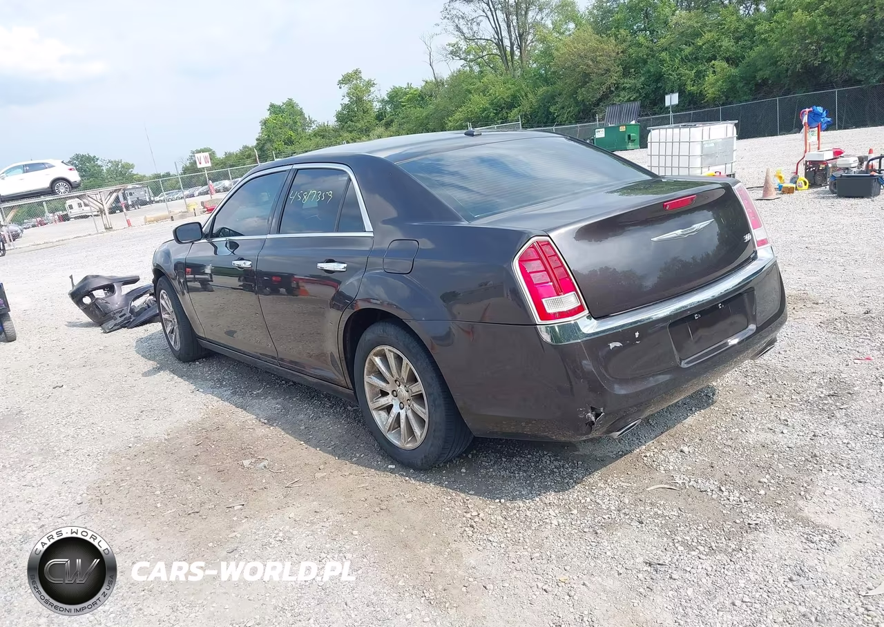 2012 Chrysler 300 Limited VIN:2C3CCACG8CH205685 - 3