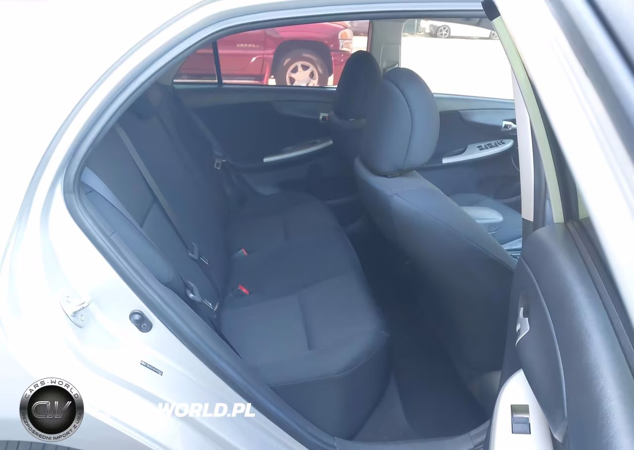 2010 Toyota Corolla S VIN:2T1BU4EE4AC463503 - 8