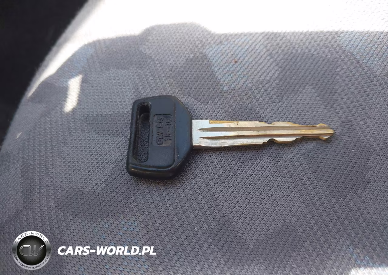 2000 Toyota Echo VIN:JTDBT1232Y0064422 - 11