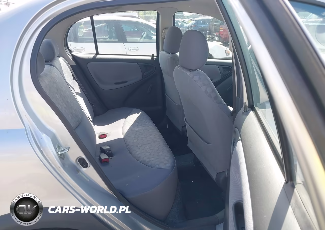 2000 Toyota Echo VIN:JTDBT1232Y0064422 - 8
