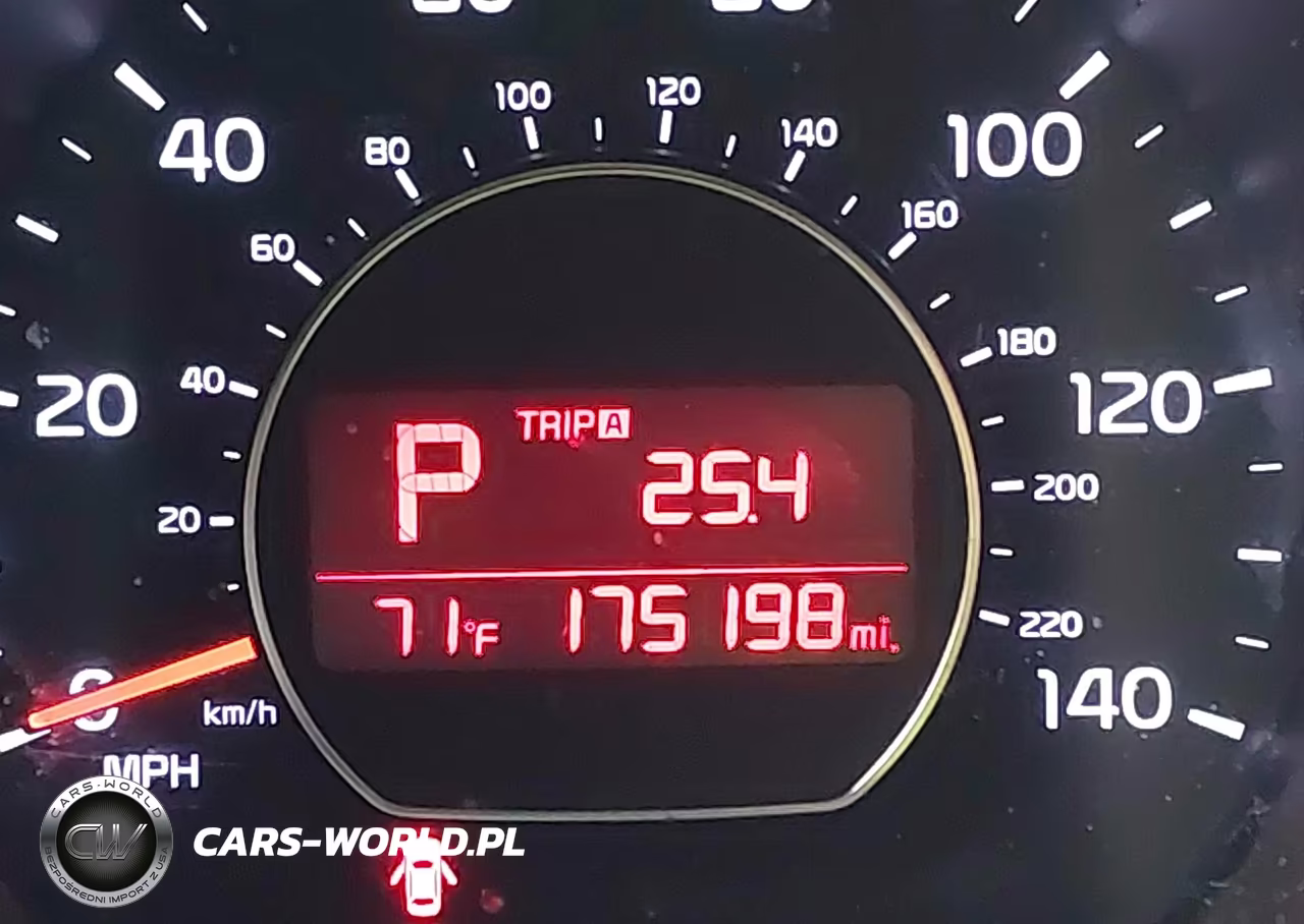 2015 Kia Soul + VIN:KNDJP3A57F7787945 - 15