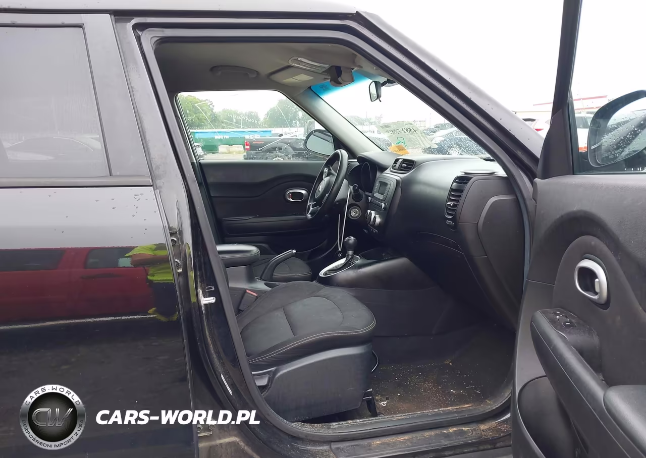 2015 Kia Soul + VIN:KNDJP3A57F7787945 - 5