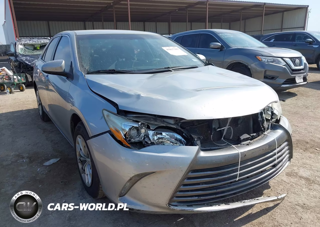 2016 Toyota Camry Le VIN:4T4BF1FK0GR522041 - 1